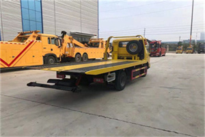 兴业非事故拖车