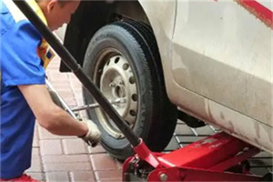 兴业附近拖车24小时服务热线电话