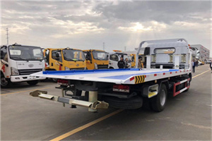 兴业汽车救援补胎